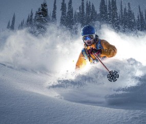绝境中的坚韧！廖承坚补时推射扳回一城，三镇1-2惜败泰山