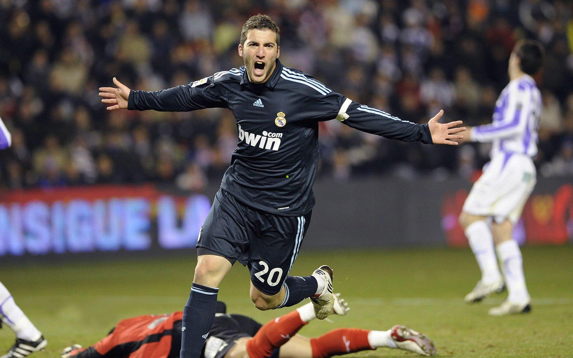 那不勒斯豪掷2800万欧锁定诺阿-朗！罗马诺标志性Here we go！引爆夏窗