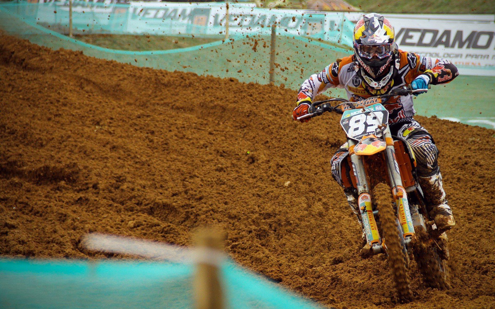 库普梅纳斯婉拒海外邀约，坚定选择留守尤文图斯